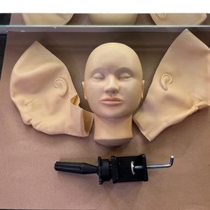 Makeup Mannequin Practice Head
